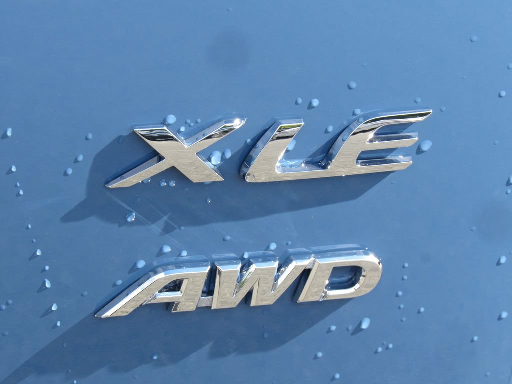 New 2026 Toyota Corolla Cross XLE AWD/4WD image 8