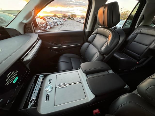 New 2025 Lincoln Navigator Reserve image 46