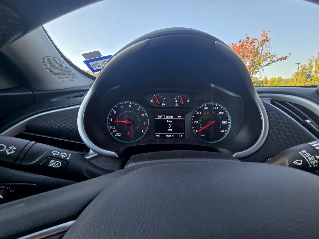 Used 2025 Chevrolet Malibu LT FWD image 25