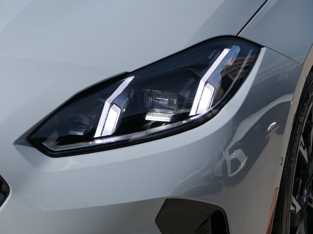 Used 2026 BMW 228i w/ Premium Package FWD image 7