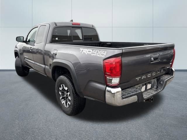 Used 2017 Toyota Tacoma SR5 video 2