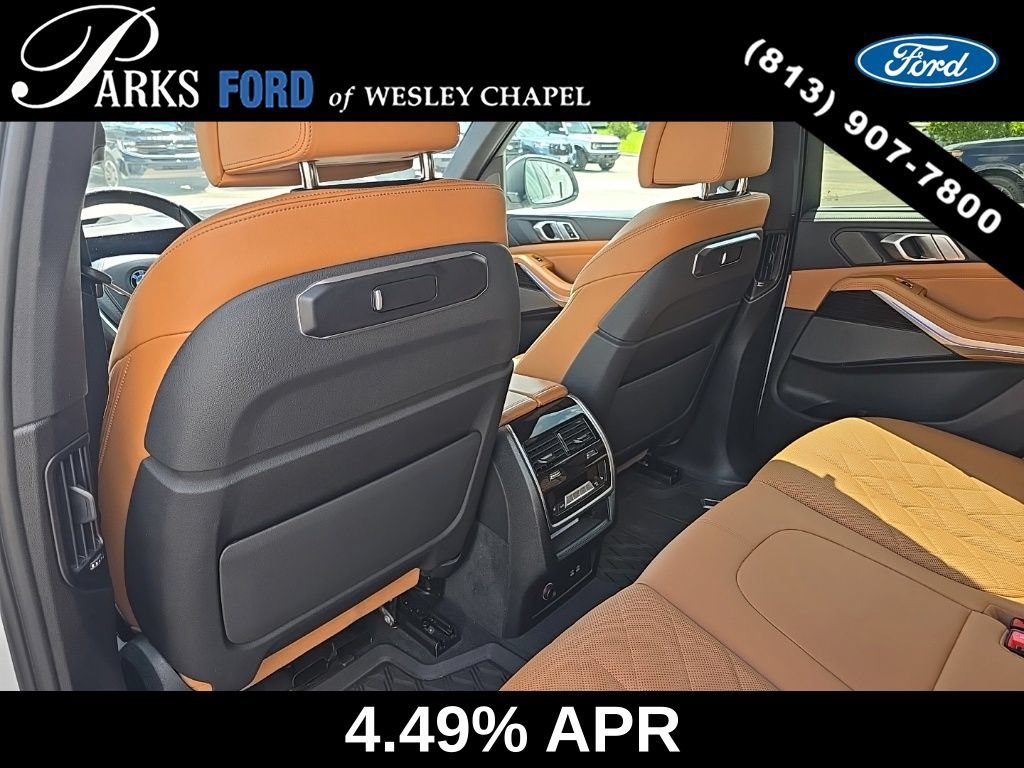 Used 2024 BMW X5 xDrive40i w/ Premium Package AWD/4WD image 5