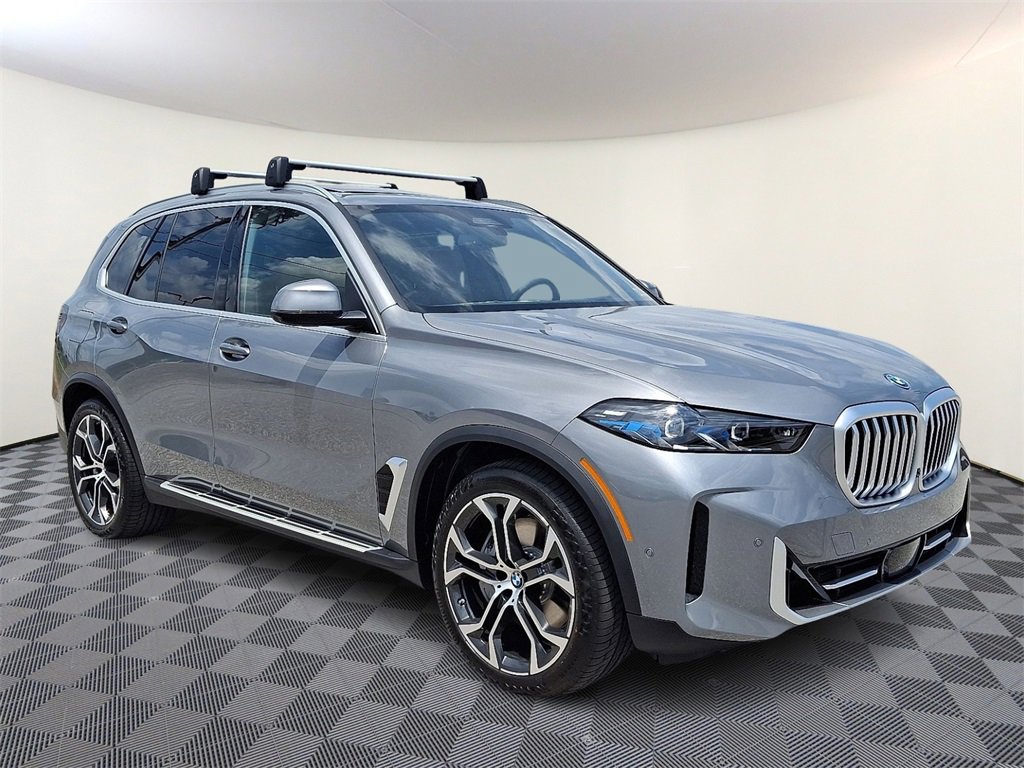 New 2026 BMW X5 xDrive50e w/ Executive Package image 1
