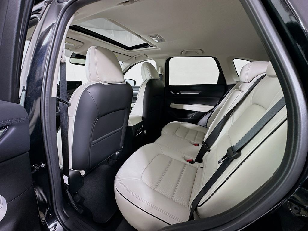 New 2025 MAZDA CX-5 AWD 2.5 S w/ Premium Plus Pkg image 4