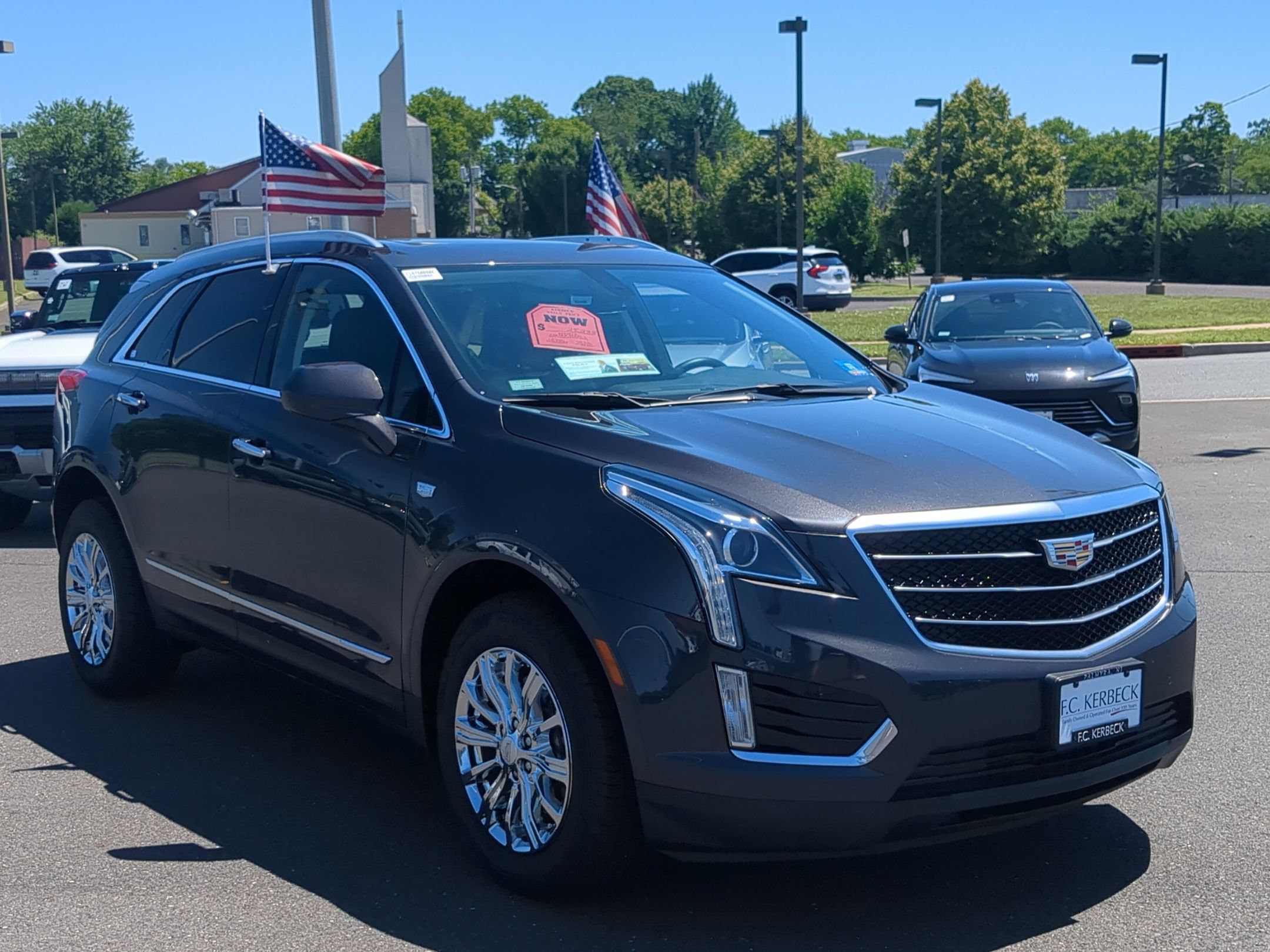 Certified 2018 Cadillac XT5 Luxury AWD/4WD image 2