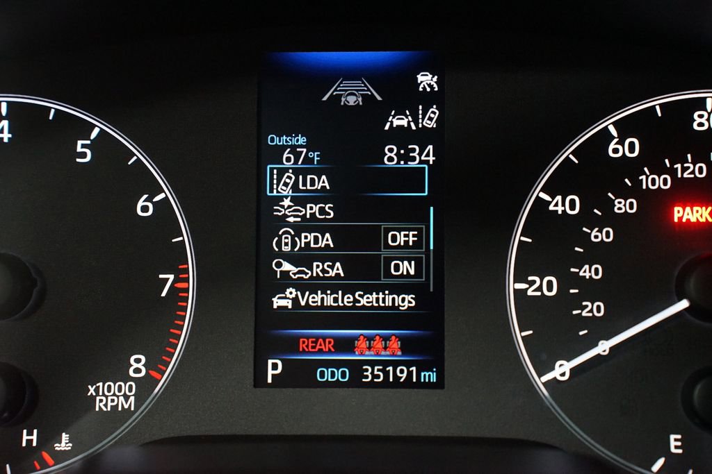 Certified 2025 Toyota Corolla LE image 16