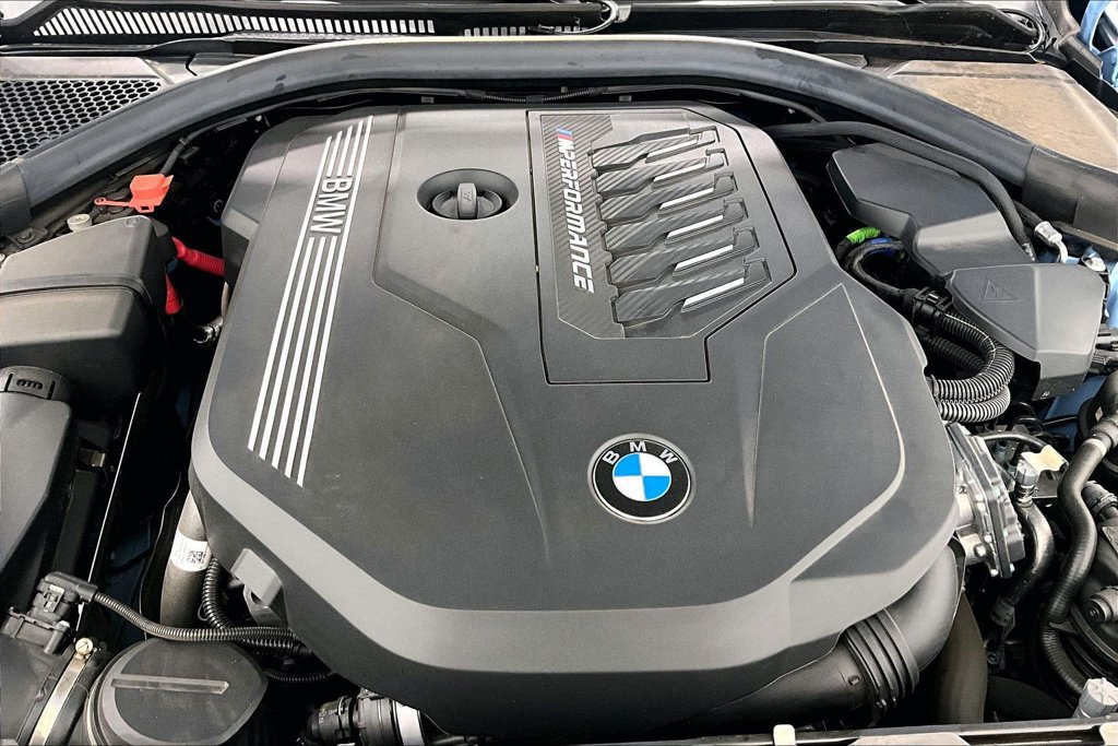 Used 2025 BMW M240i xDrive Coupe w/ Premium Package AWD/4WD image 6
