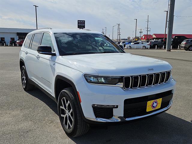 Used 2024 Jeep Grand Cherokee L Limited image 7