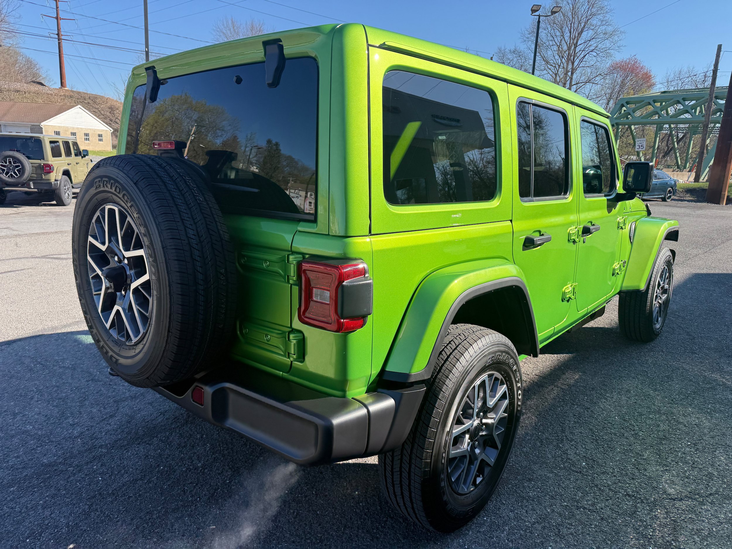 New 2026 Jeep Wrangler Sahara w/ Technology Group AWD/4WD image 9