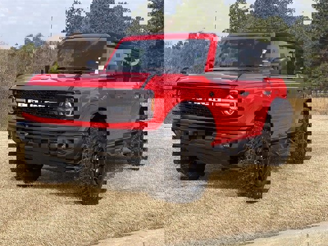 Used 2023 Ford Bronco Wildtrak image 43