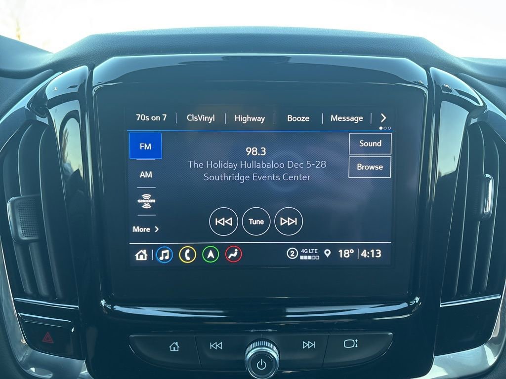 Used 2023 Chevrolet Traverse Premier image 26