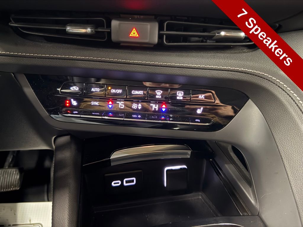 Used 2023 Buick Envision Preferred image 28