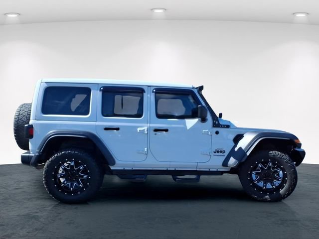 Used 2021 Jeep Wrangler Unlimited Rubicon w/ Cold Weather Group image 5
