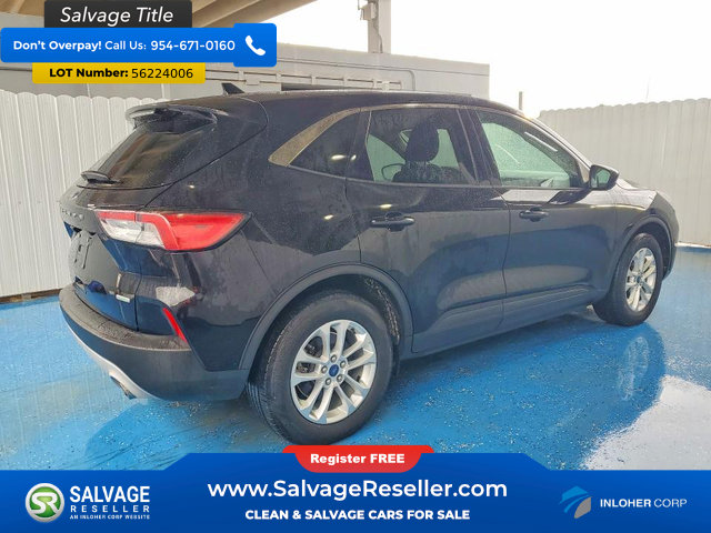 Used 2020 Ford Escape SE FWD image 4