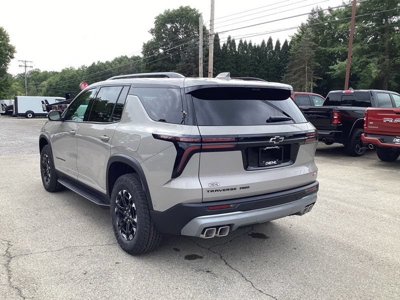 New 2027 Chevrolet Traverse Z71 w/ Enhanced Driving Package AWD/4WD image 5