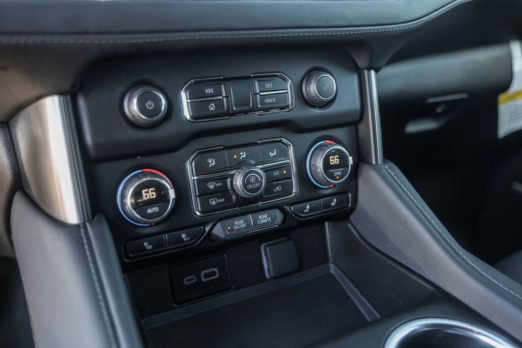 Used 2024 Chevrolet Tahoe LT w/ Luxury Package image 20