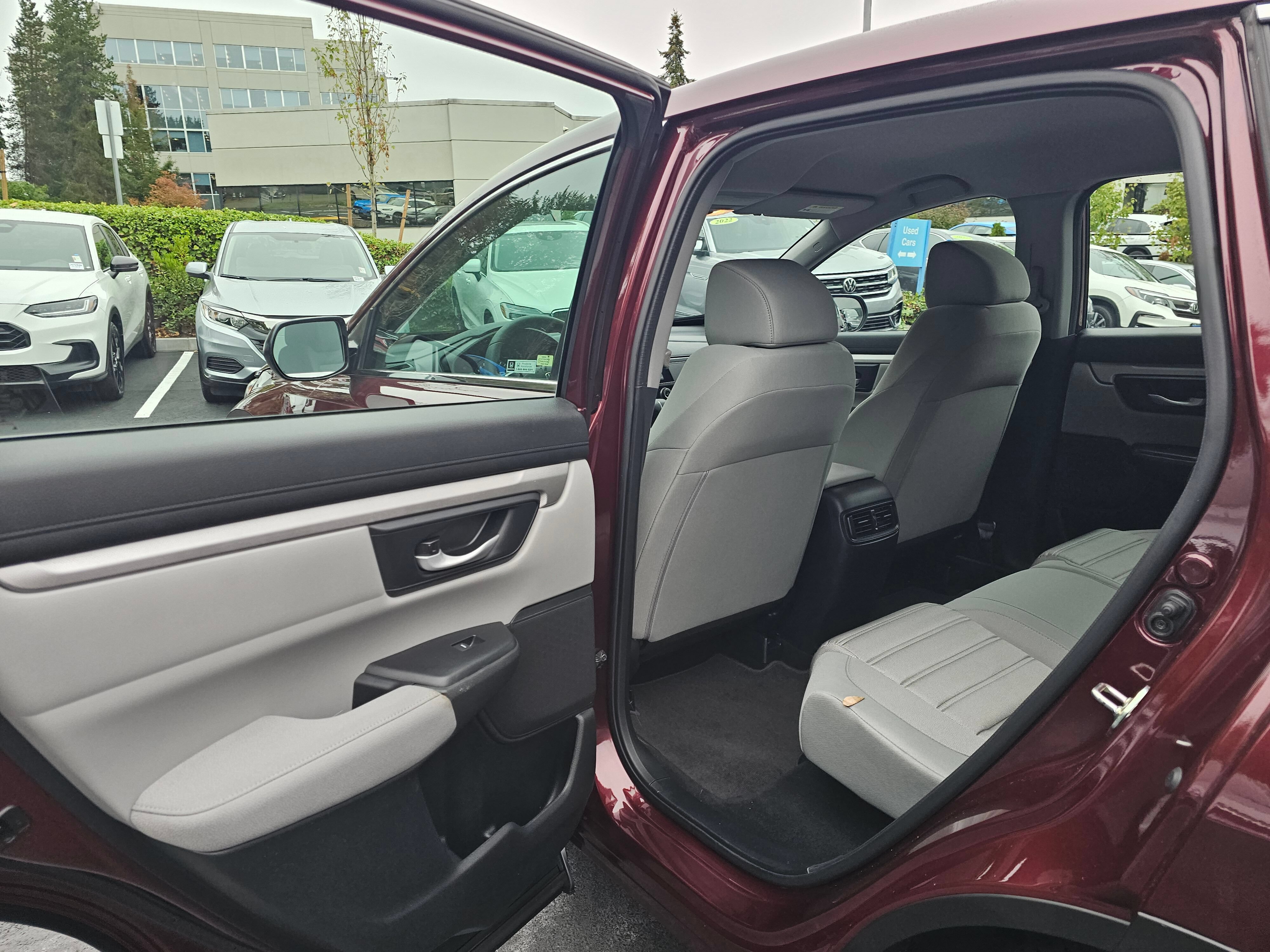 Used 2018 Honda CR-V LX image 18