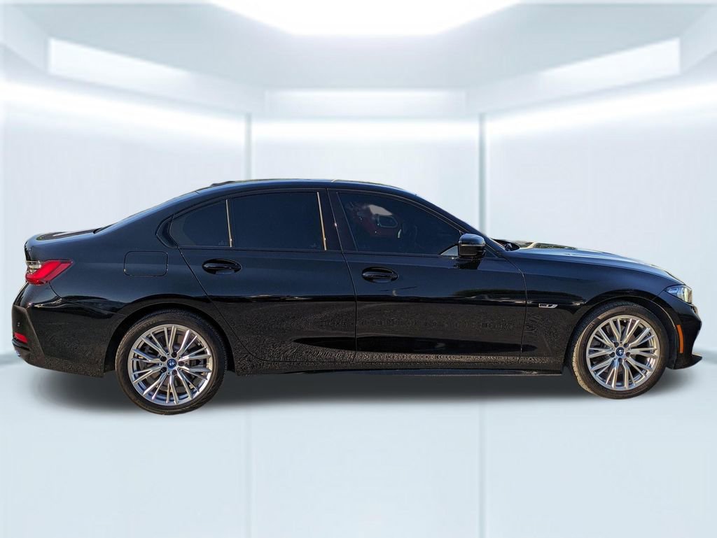 Used 2023 BMW 330e 330e iPerformance w/ Driving Assistance Package image 15