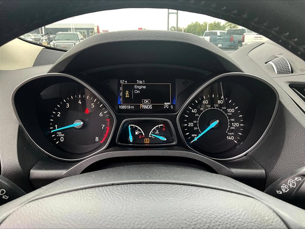 Used 2017 Ford Escape SE w/ SE Leather Comfort Package AWD/4WD image 15