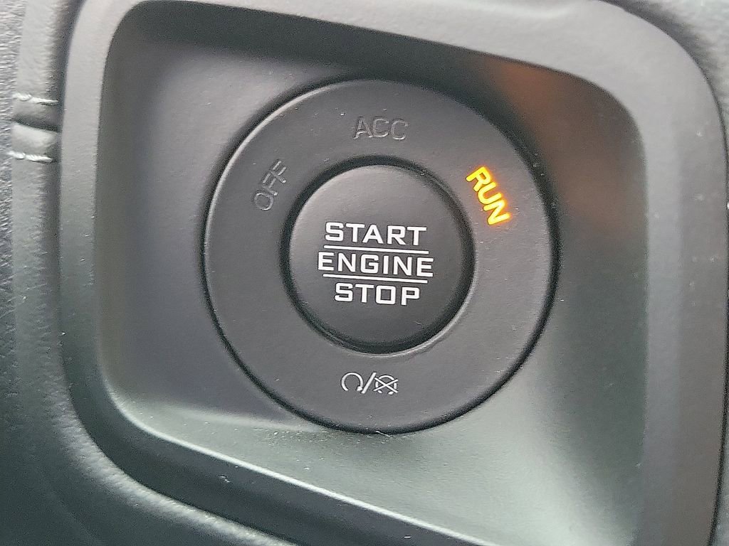 New 2025 Jeep Wrangler Sahara image 11