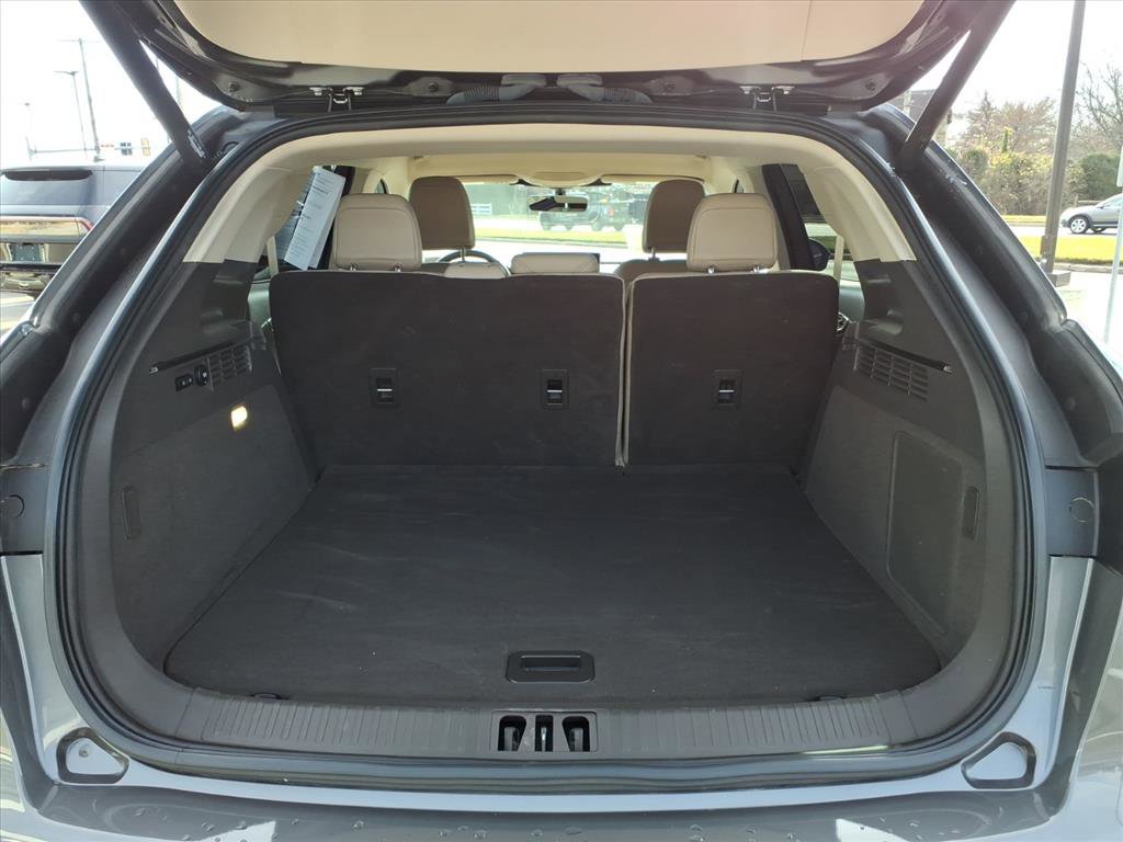 Certified 2022 Lincoln Nautilus AWD w/ Premium Package image 8