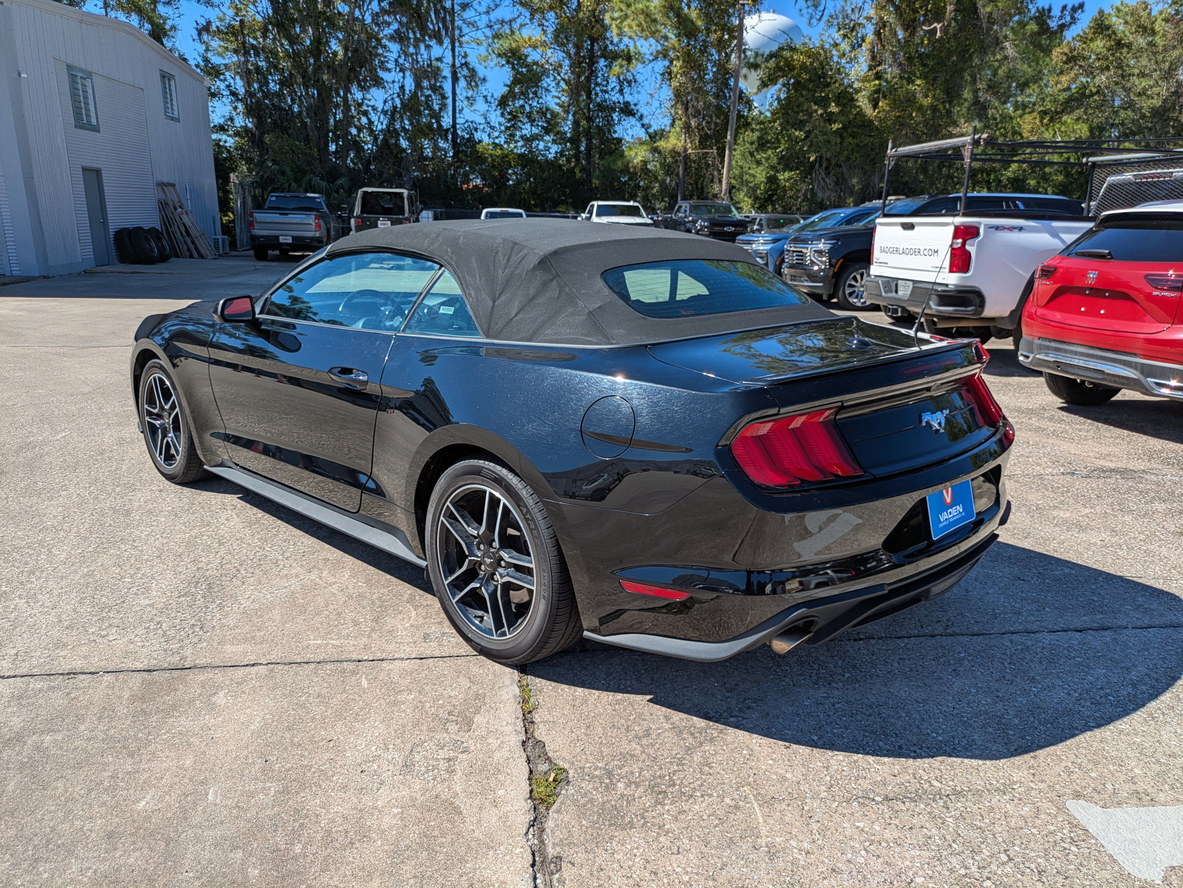 Used 2023 Ford Mustang Premium image 27