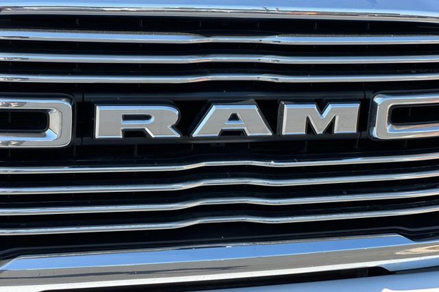 Used 2024 RAM 2500 Laramie AWD/4WD image 38