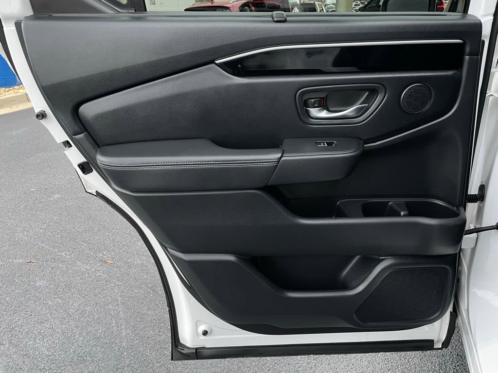 Certified 2024 Honda Pilot EX-L image 38