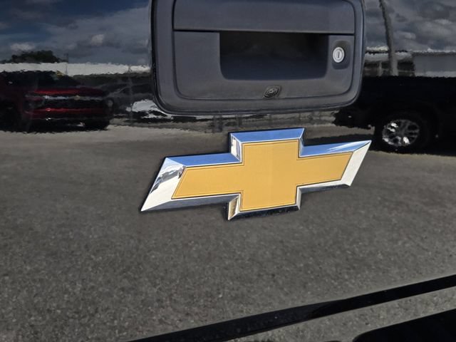 Used 2020 Chevrolet Colorado W/T w/ WT Convenience Package RWD image 11