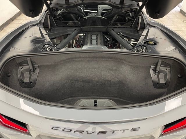 Used 2025 Chevrolet Corvette Stingray Coupe w/ 1LT image 15