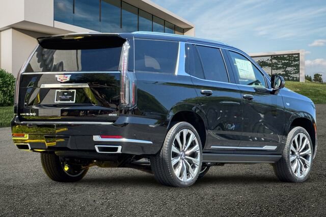 New 2026 Cadillac Escalade Luxury w/ Touring Package AWD/4WD image 4