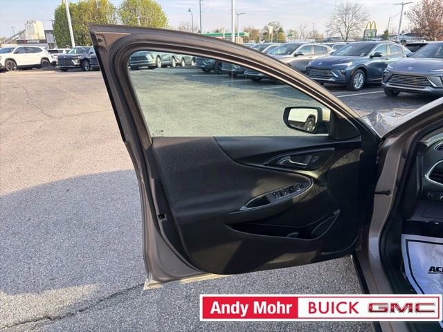 Used 2024 Chevrolet Malibu LT FWD image 21