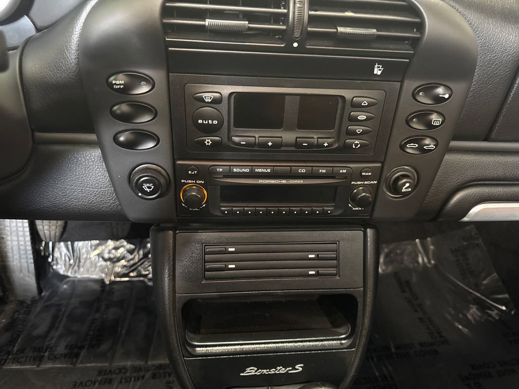 Used 2004 Porsche Boxster S image 96