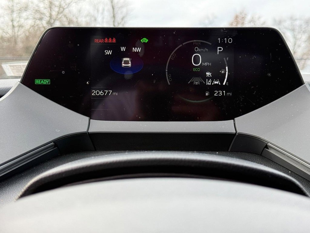 Certified 2025 Toyota Prius XLE image 21