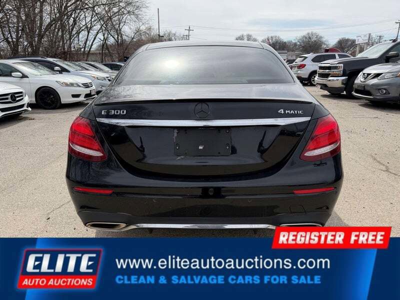Used 2019 Mercedes-Benz E 300 4MATIC w/ Premium 1 Package image 22