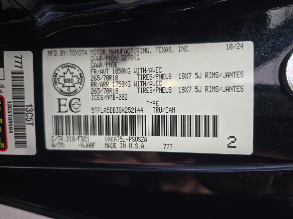 Used 2025 Toyota Tundra SR5 AWD/4WD image 37