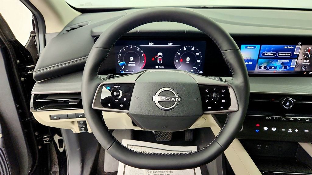 Used 2025 Nissan Murano SV image 13