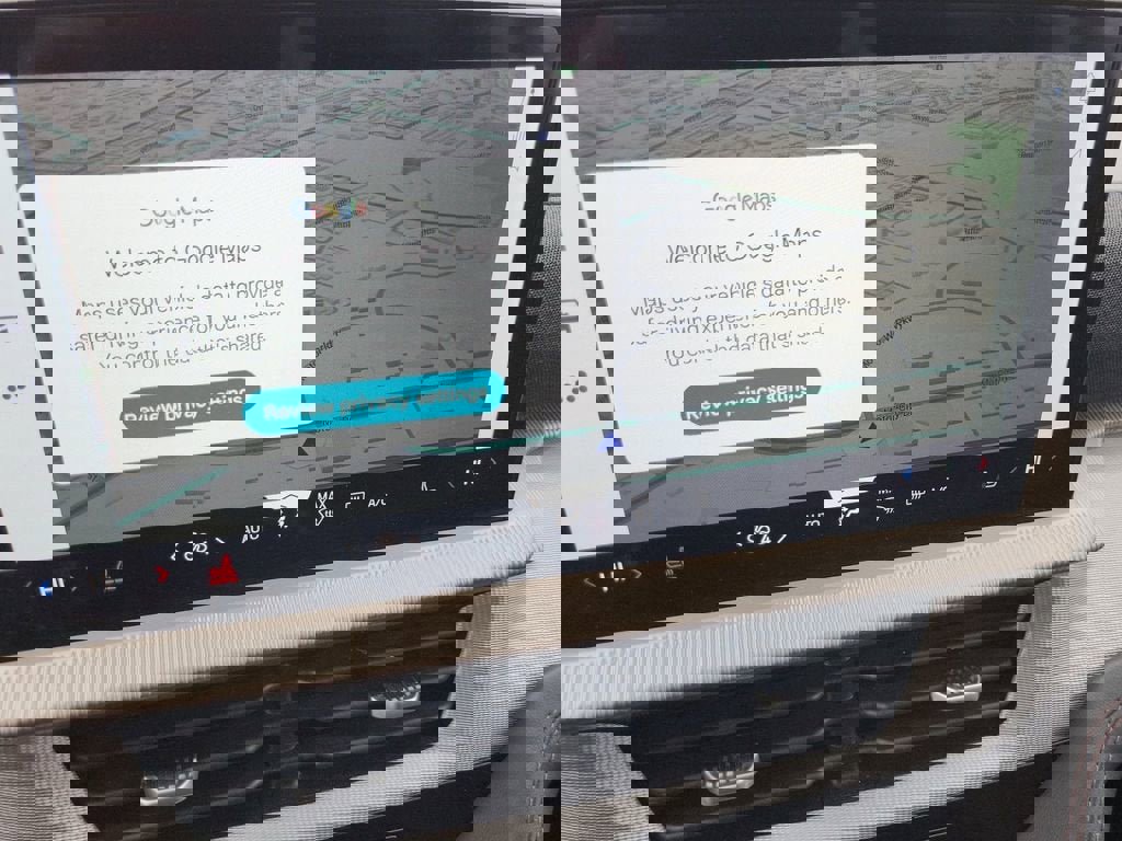 Used 2025 Ford Explorer Active image 25