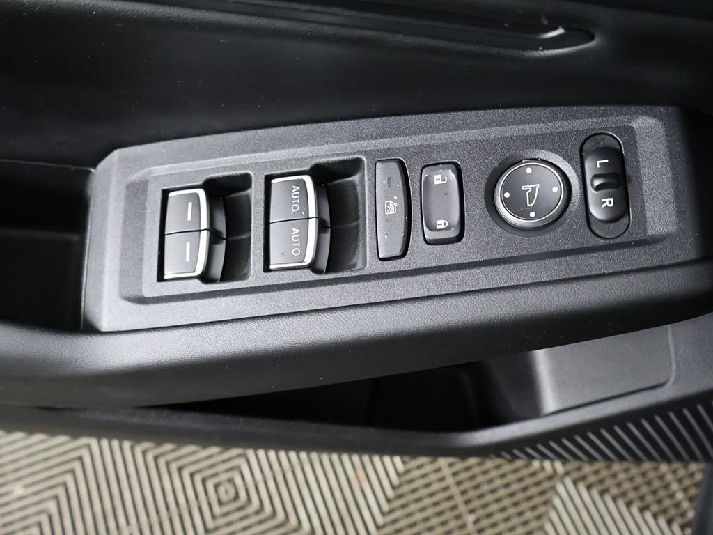 Used 2025 Honda Accord SE image 33