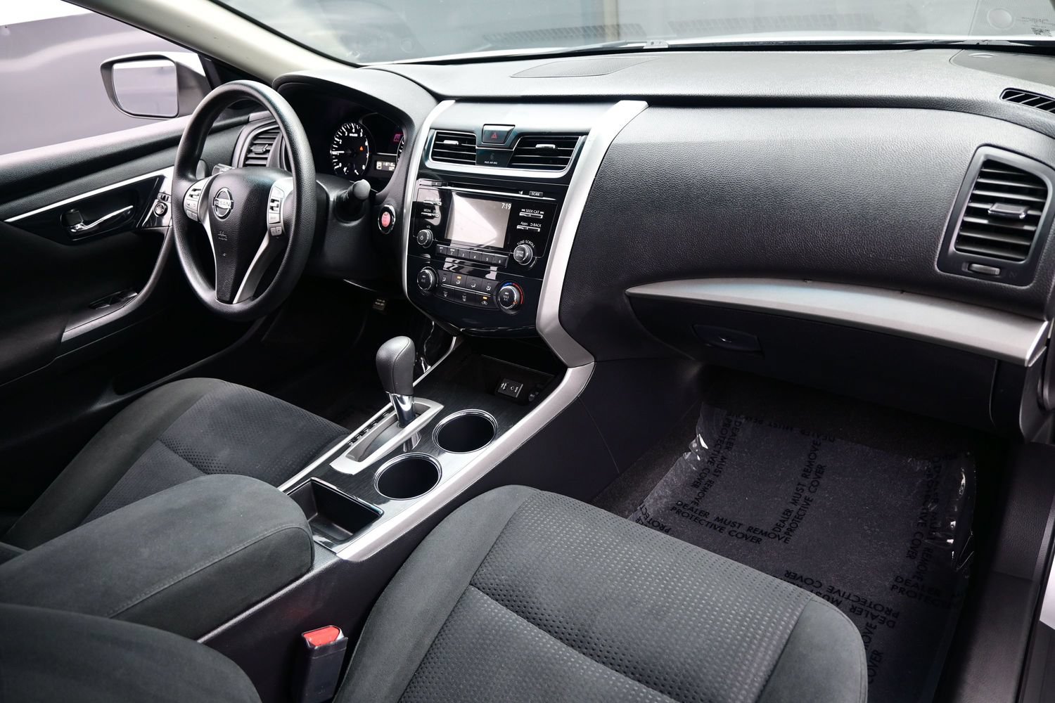 Used 2014 Nissan Altima 2.5 S w/ Display Audio Package FWD image 15