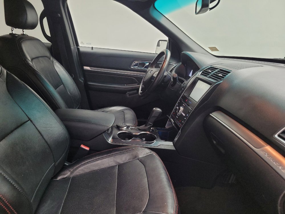 Used 2016 Ford Explorer Sport image 21
