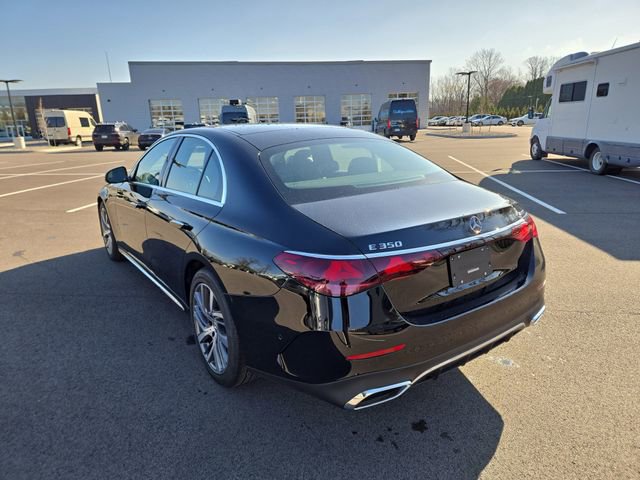 New 2026 Mercedes-Benz E 350 4MATIC Sedan image 5