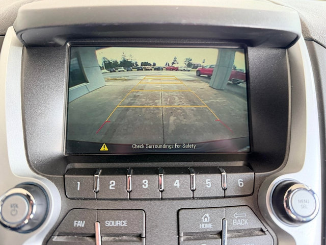 Used 2017 Chevrolet Equinox LT w/ Convenience Package FWD image 22