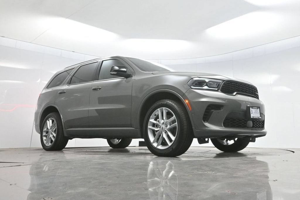 Used 2025 Dodge Durango GT AWD/4WD image 71