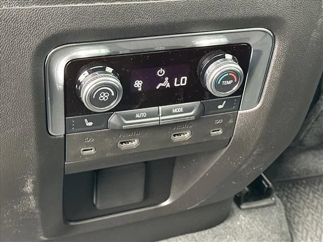 New 2026 GMC Yukon XL Denali w/ Denali Reserve Package AWD/4WD image 23