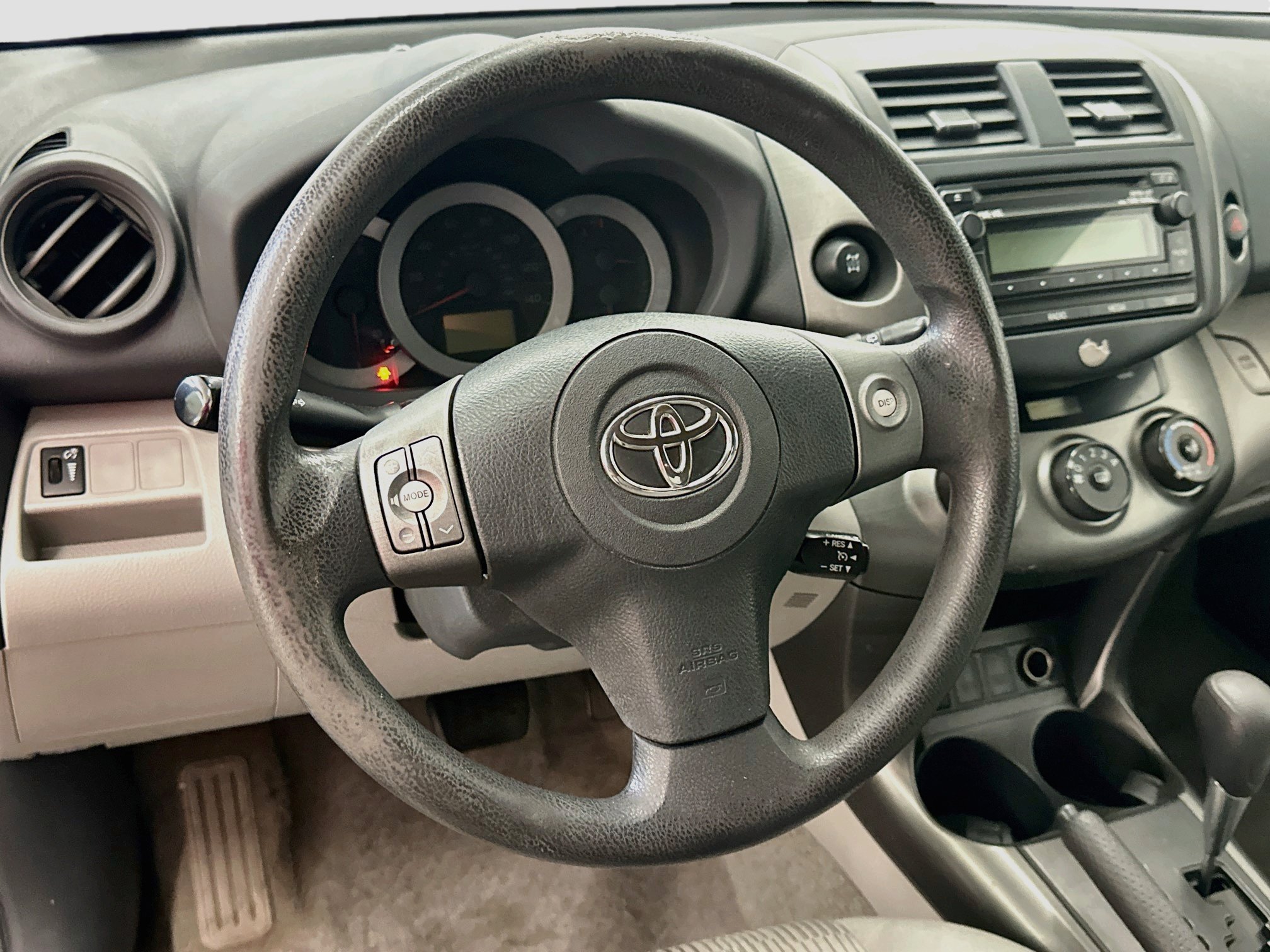 Used 2012 Toyota RAV4 4WD w/ Value Pkg image 18