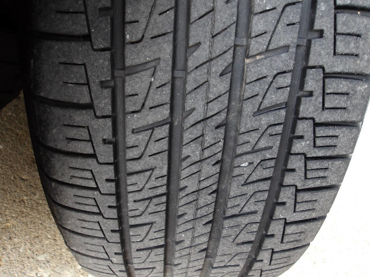 Used 2011 Buick Regal CXL image 45