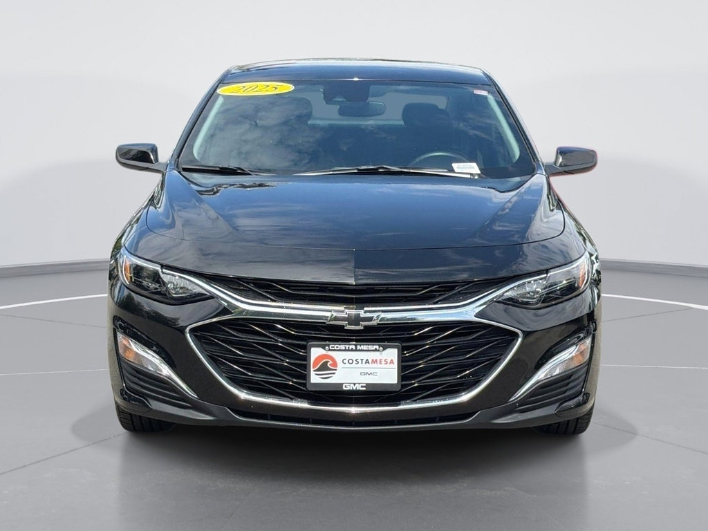 Used 2025 Chevrolet Malibu RS FWD image 2