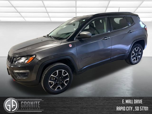 Used 2019 Jeep Compass Trailhawk image 1
