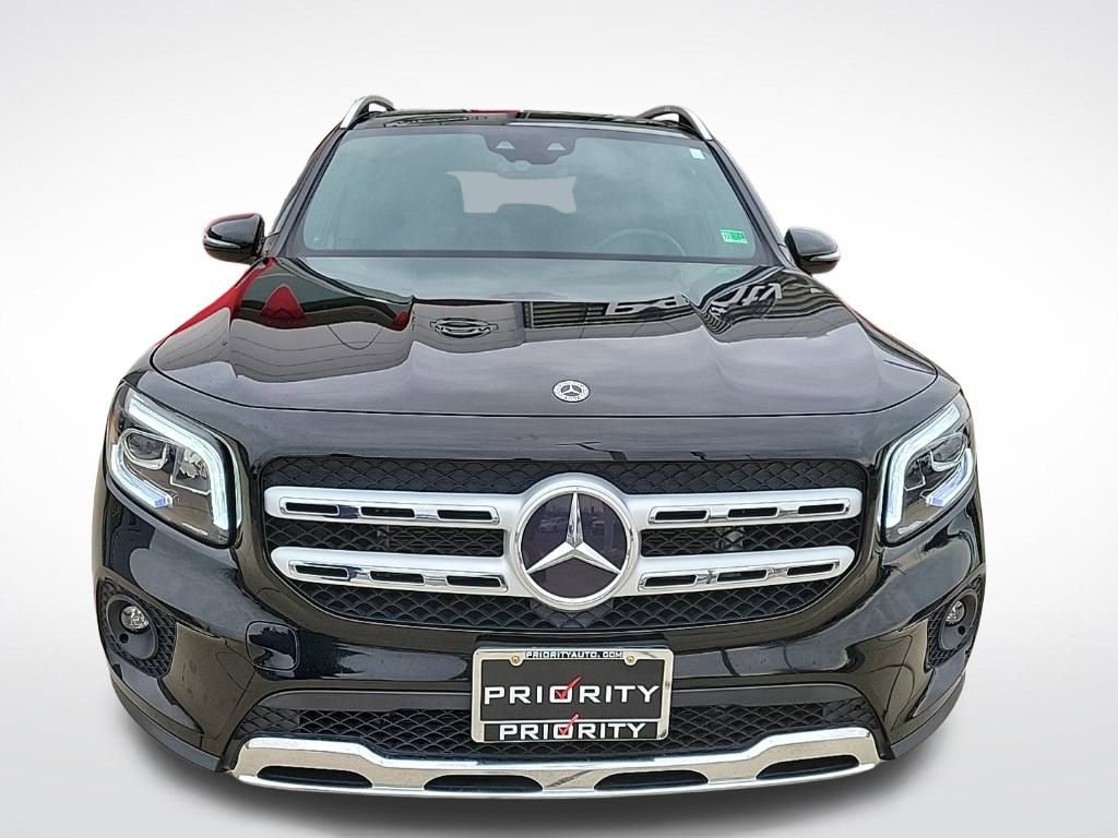 Used 2022 Mercedes-Benz GLB 250 4MATIC image 8